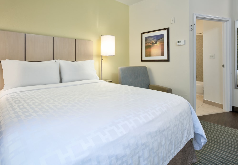 Candlewood Suites DFW South an IHG Hotel - photo 5