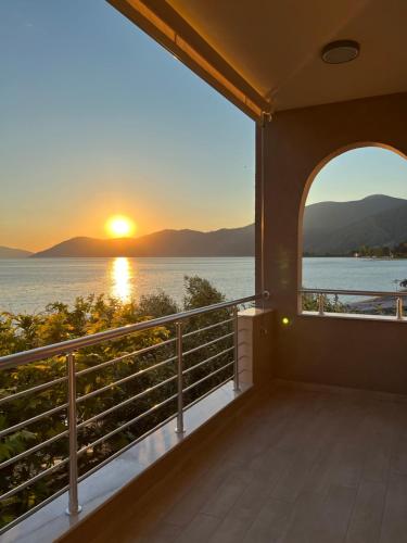 Mangata Seaside Hotel — hotel in Rovies