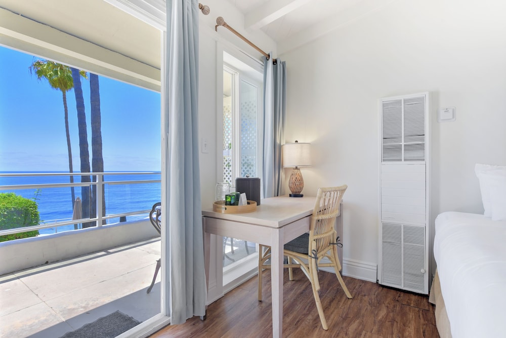 Laguna Surf Lodge by SCP Hotels - photo 37