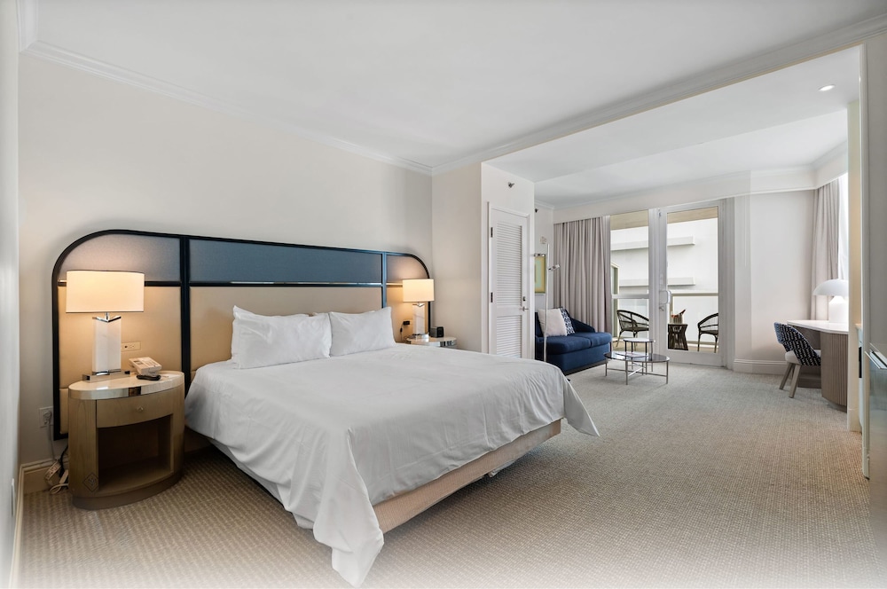 Fontainebleau Miami Beach Private Luxury Suites - photo 226