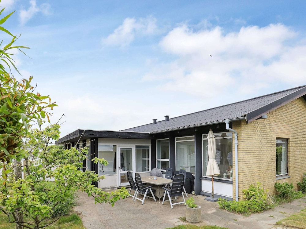 6 Person Holiday Home in Skagen By Traum — 4-Star Luxury Hotel in Skagen, Denmark
