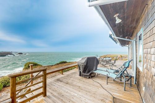 Windrose - carbon neutral hotel in Fort Bragg