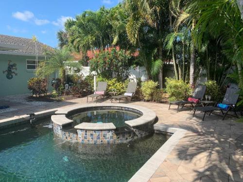 Tropical Oasis 10th — Bradenton — photo 2