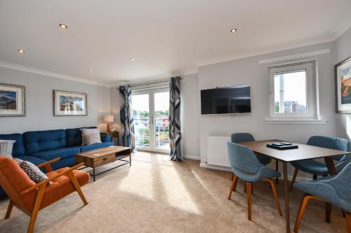 Troon Executive Apartment — 4-Star Luxury Hotel in Troon, United Kingdom