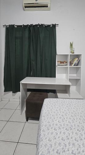 Quarto Casal Com Ar No Centro — Imperatriz