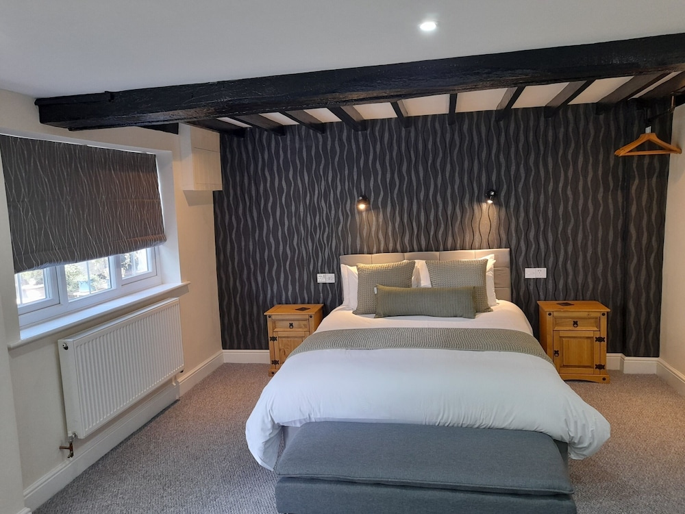 The George and Dragon Inn — hotel in Sudbury