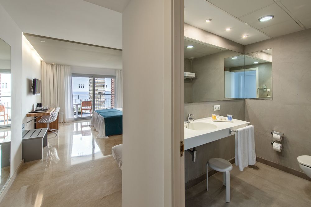 Hotel Belroy & Roybel Apartamentos — Benidorm — photo 2