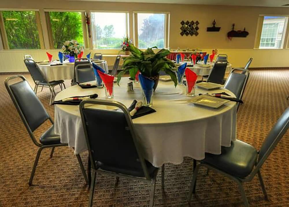 Shilo Inn Suites Hotel Nampa Suites Idaho - photo 18