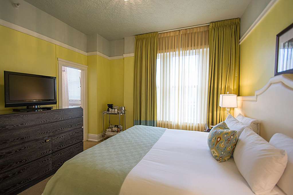 Hotel deLuxe - photo 11