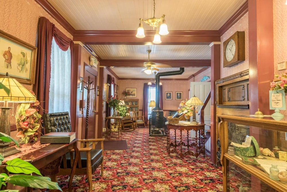 Julian Gold Rush Hotel - photo 4