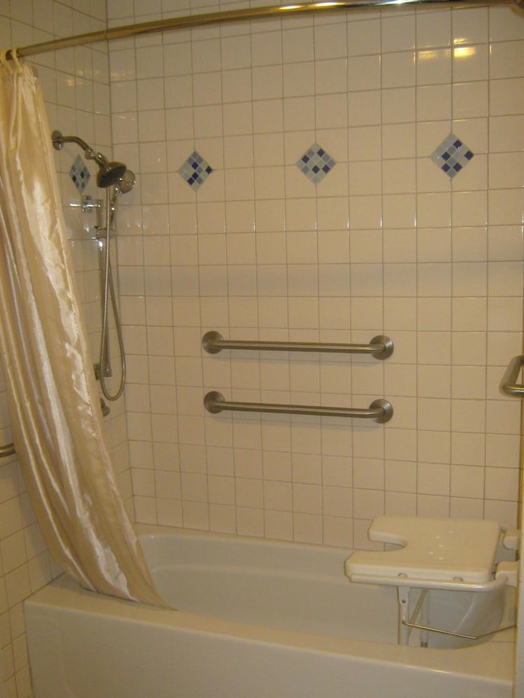 Jamestown Railtown Motel - photo 13