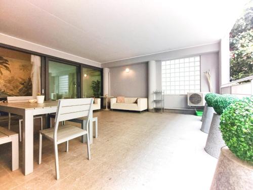 Yr Apartments Milan Dateo — 4-Star Luxury Hotel in Milan, Italy