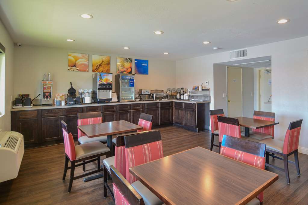 Comfort Inn & Suites Moreno Valley near March Air Reserve Base - photo 32