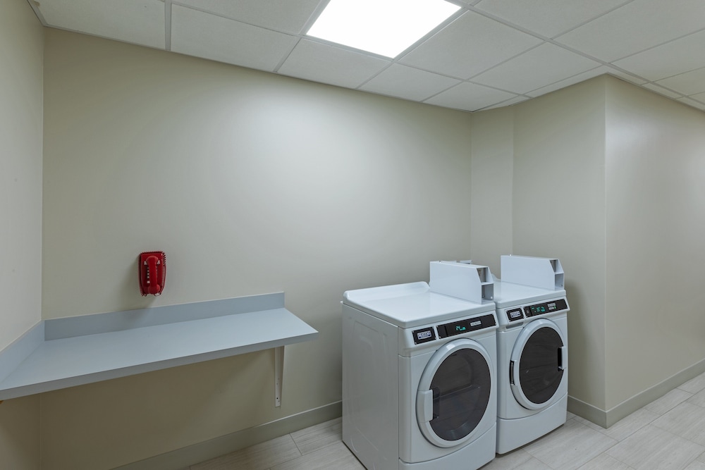 Holiday Inn Express & Suites Purcell by IHG - photo 21