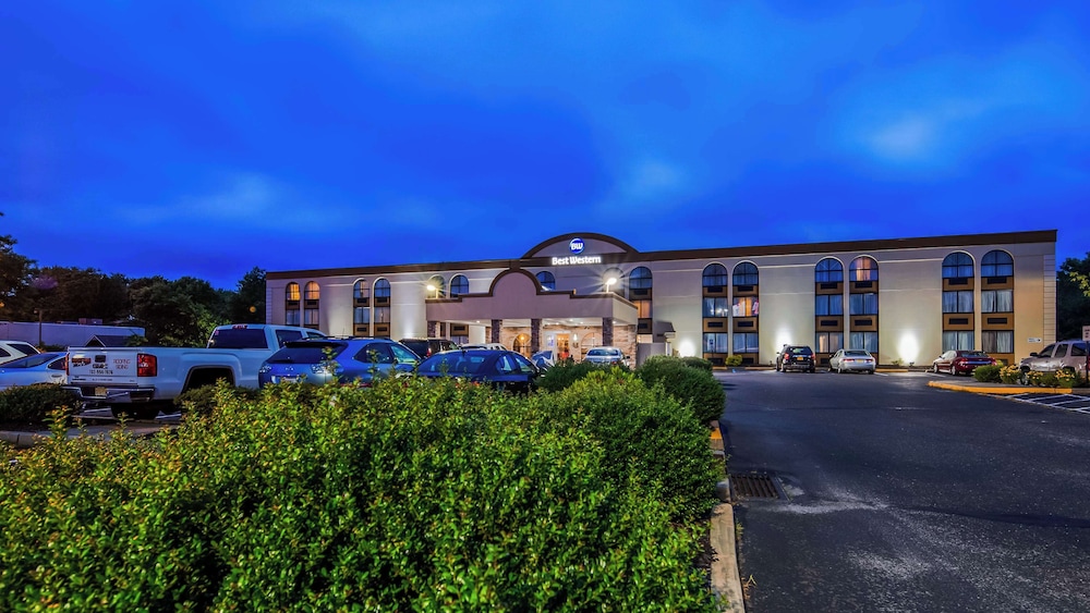 Best Western Hazlet Inn - photo 36