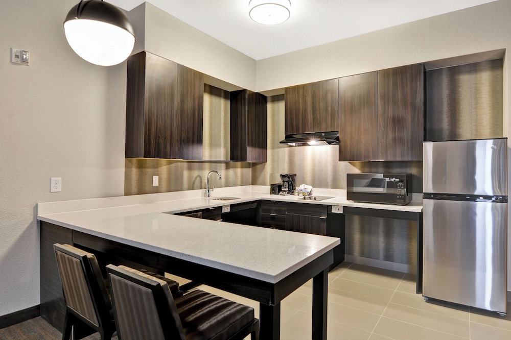 Residence Inn by Marriott Cleveland Airport Middleburg Heights - photo 11