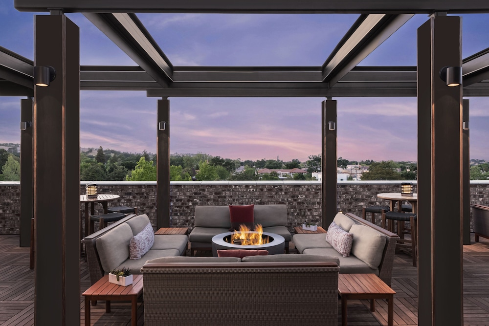 The Piccolo at Paso Robles Inn - photo 34