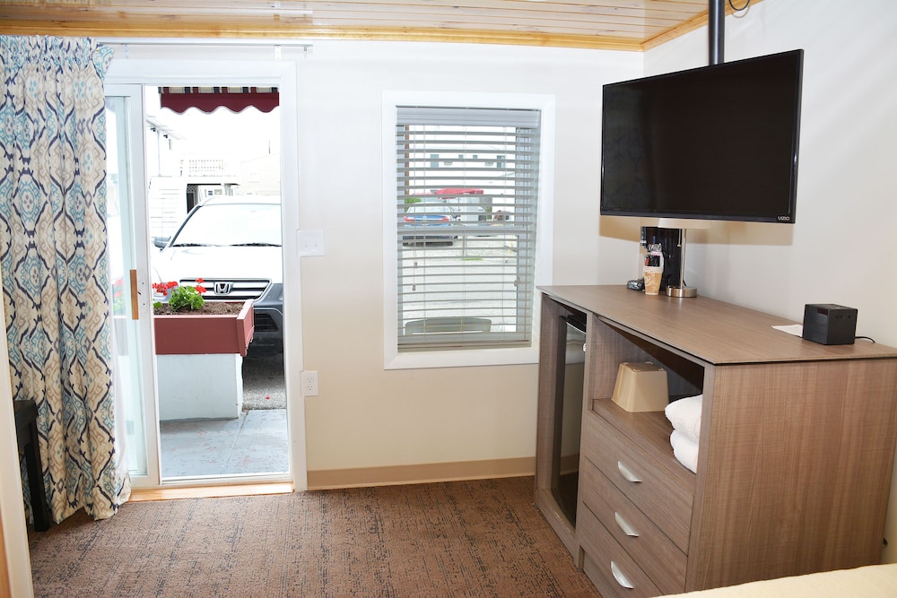 Alouette Beach Resort - photo 28