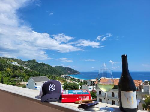Augustus Hotel — Himare — photo 4