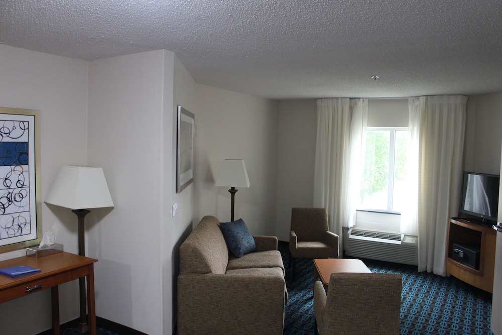 Fairfield Inn & Suites by Marriott Kansas City Liberty - photo 33