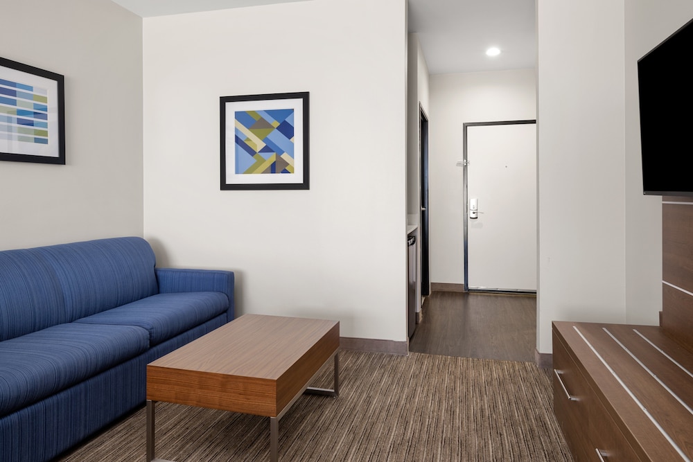 Holiday Inn Express Hotel & Suites Graham by IHG - photo 10