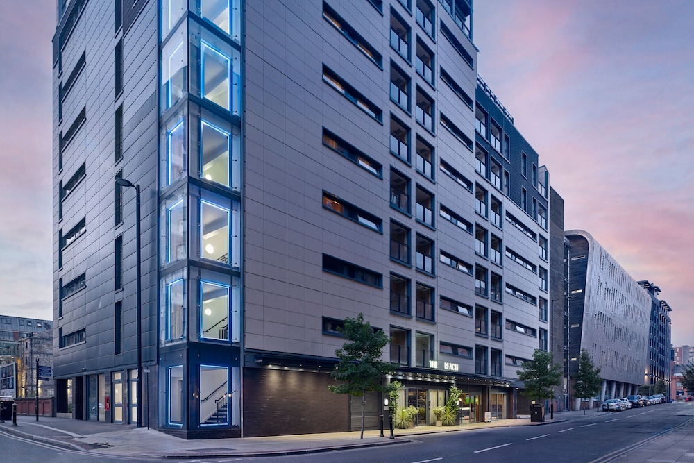 The Reach at Piccadilly Manchester a Tribute Portfolio Hotel pet-friendly hotel Manchester