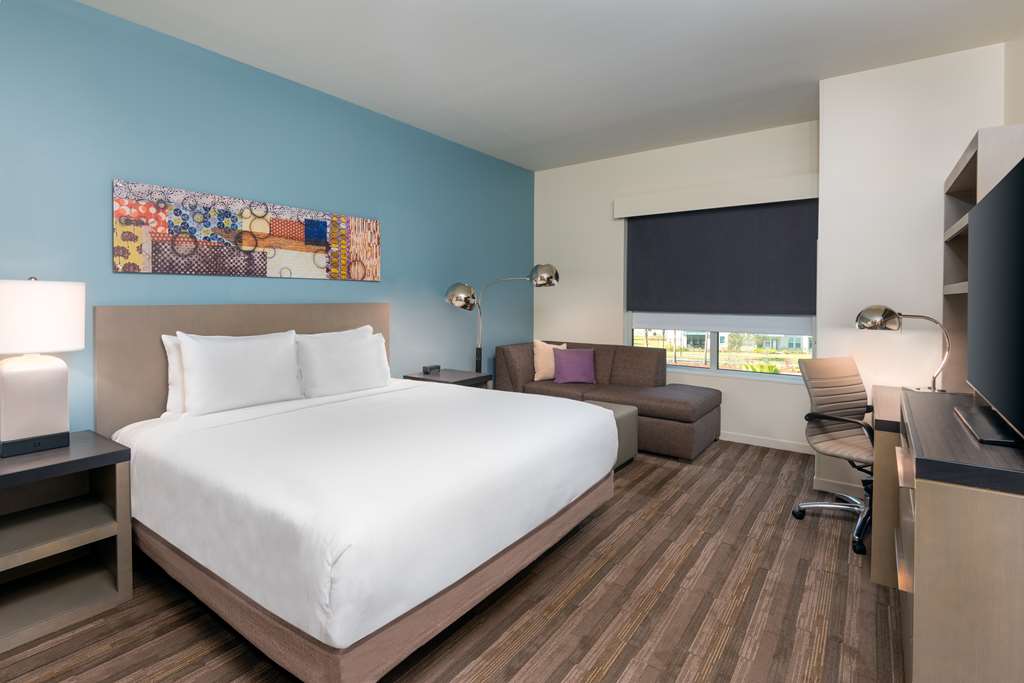 Hyatt House Orlando Airport - photo 11