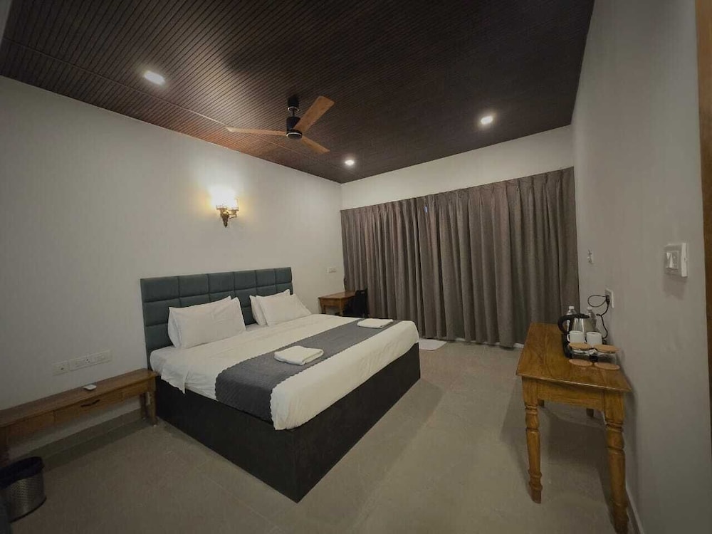 Orange Sky Inn in Canacona, India