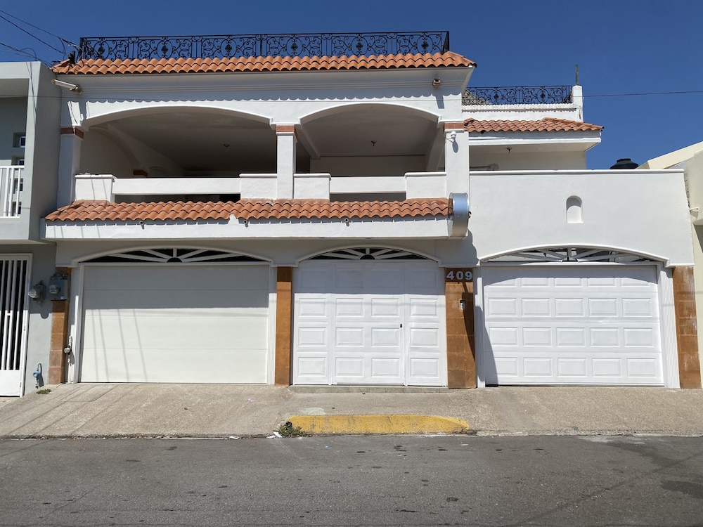 Hotel Boutique Beehive Coliving — Mazatlan