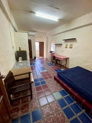 Ratanawong Place 401