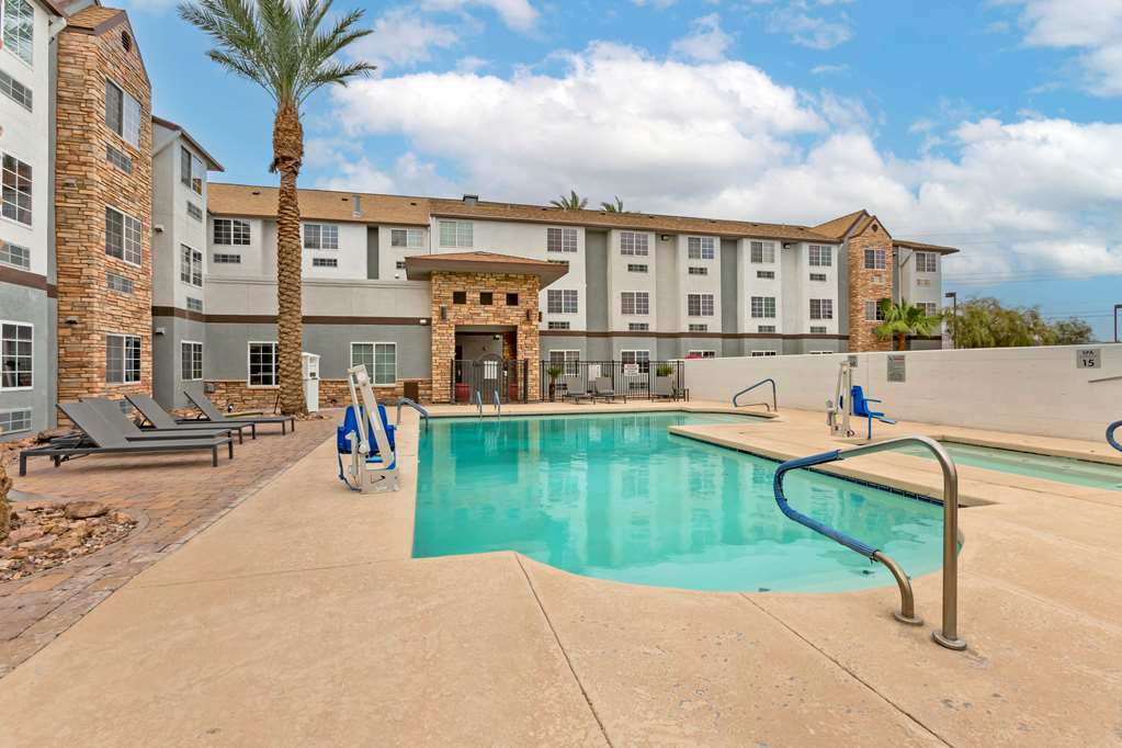 Best Western Plus Yuma Foothills Inn & Suites - photo 6