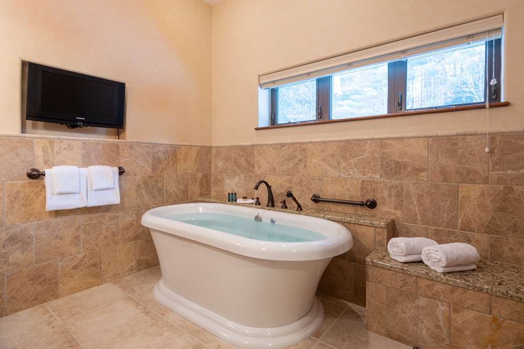 Best Western Plus Waterbury Stowe - photo 60