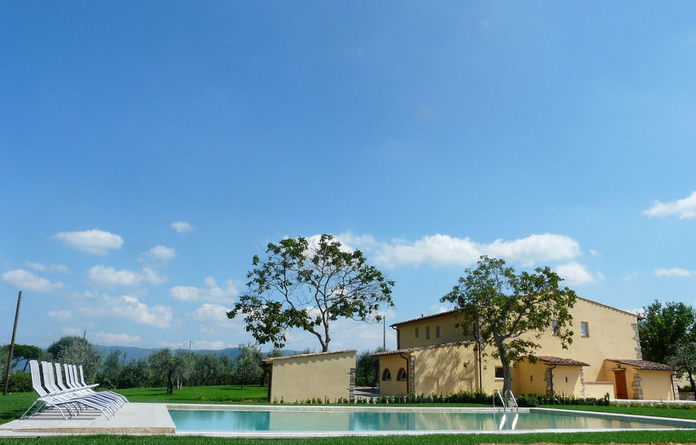 Villa Pian De Noci Tenuta del Palagio — 4-Star Luxury Hotel in San Casciano In Val Di Pesa, Italy
