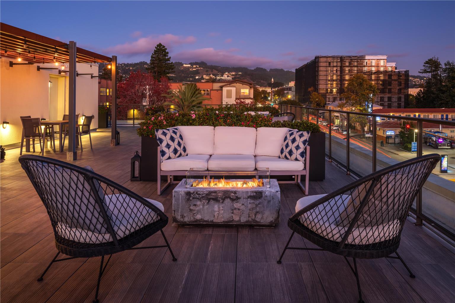 Aiden by Best Western Berkeley - photo 5