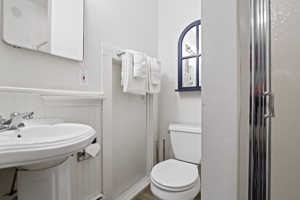 Westbrook Inn B&B - photo 48