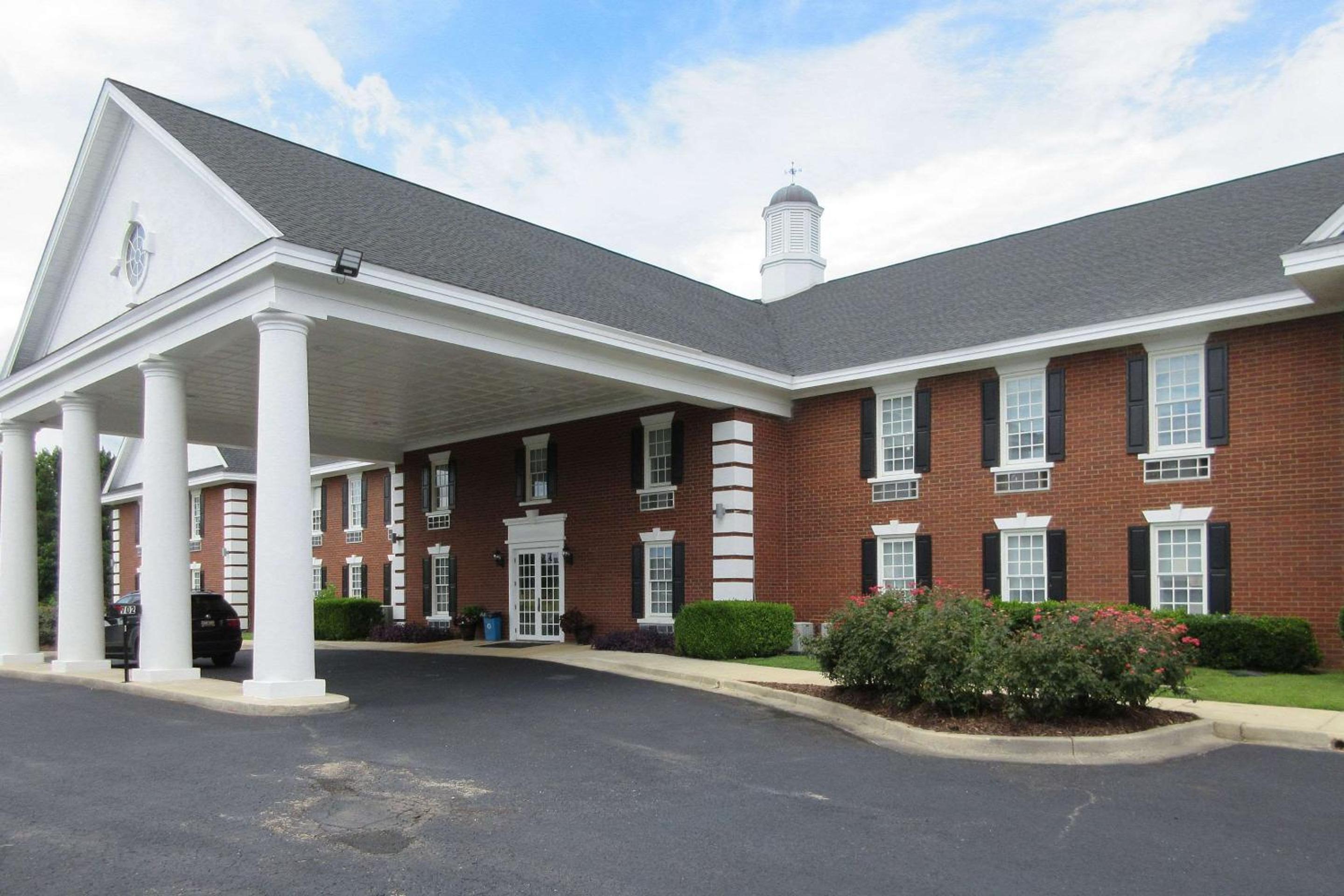 Quality Inn & Suites Edgefield - last minute hotel in Edgefield