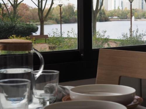 La Charmille du Lac — hotel in Creteil