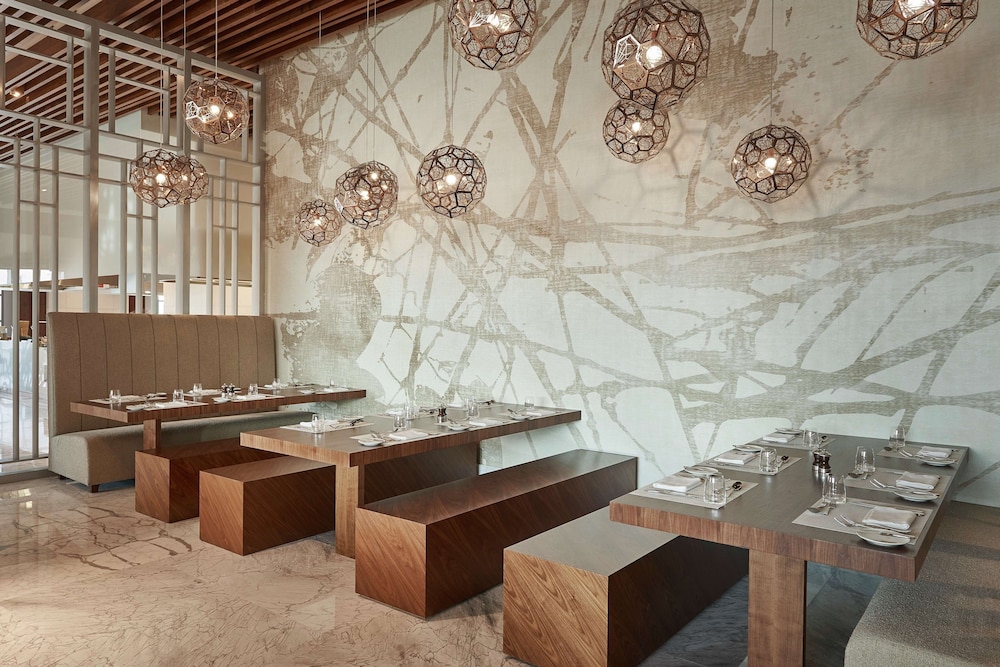 מזון ומשקאות