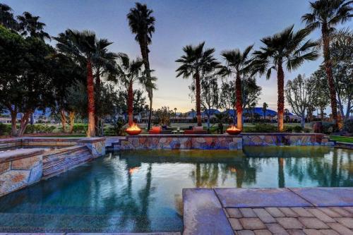 Escape To Legends Pool Games Amazing Mountain Views In Pga West 067651 5br — La Quinta