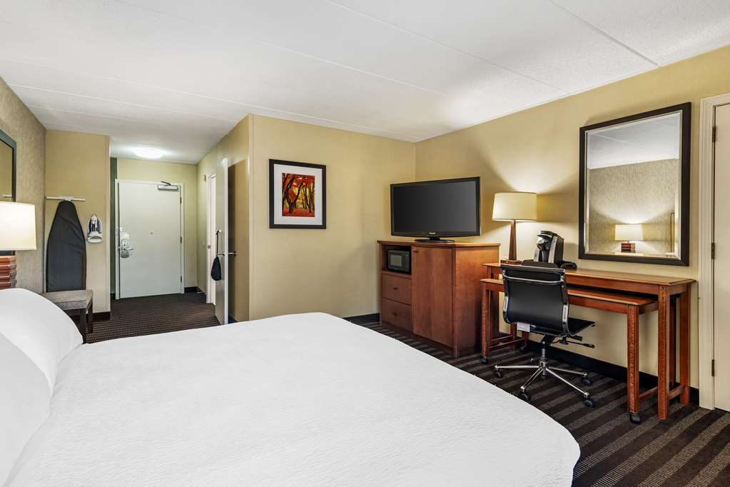 Best Western Springfield Hotel - photo 24