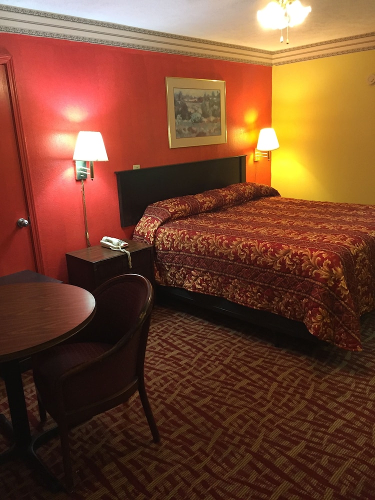 Lexington Inn - photo 23