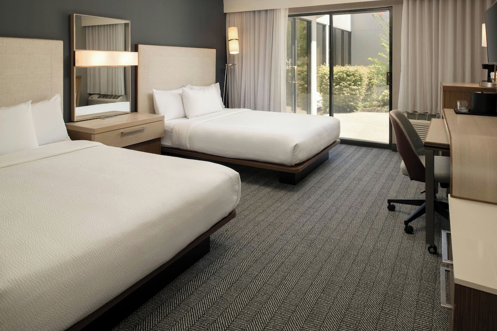 Courtyard by Marriott Vacaville - photo 6