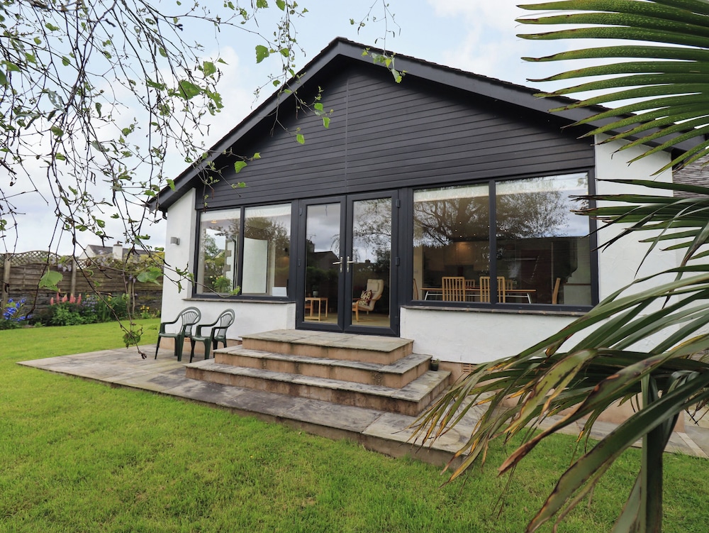 Pembroke in Unknown City, United Kingdom