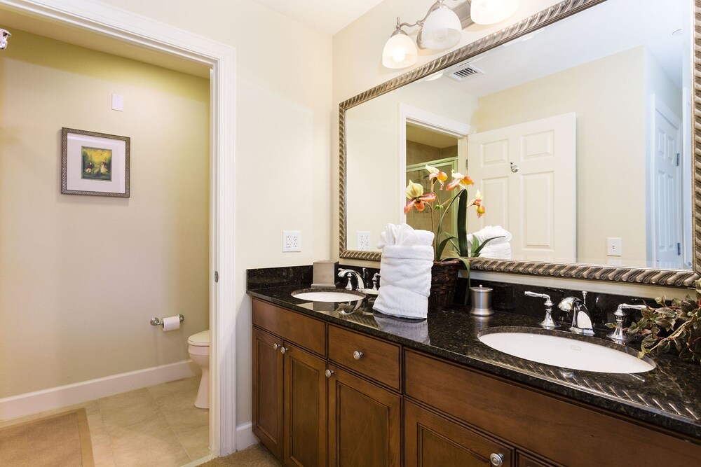 Reunion Resort by Intteli Fun Rentals - photo 72