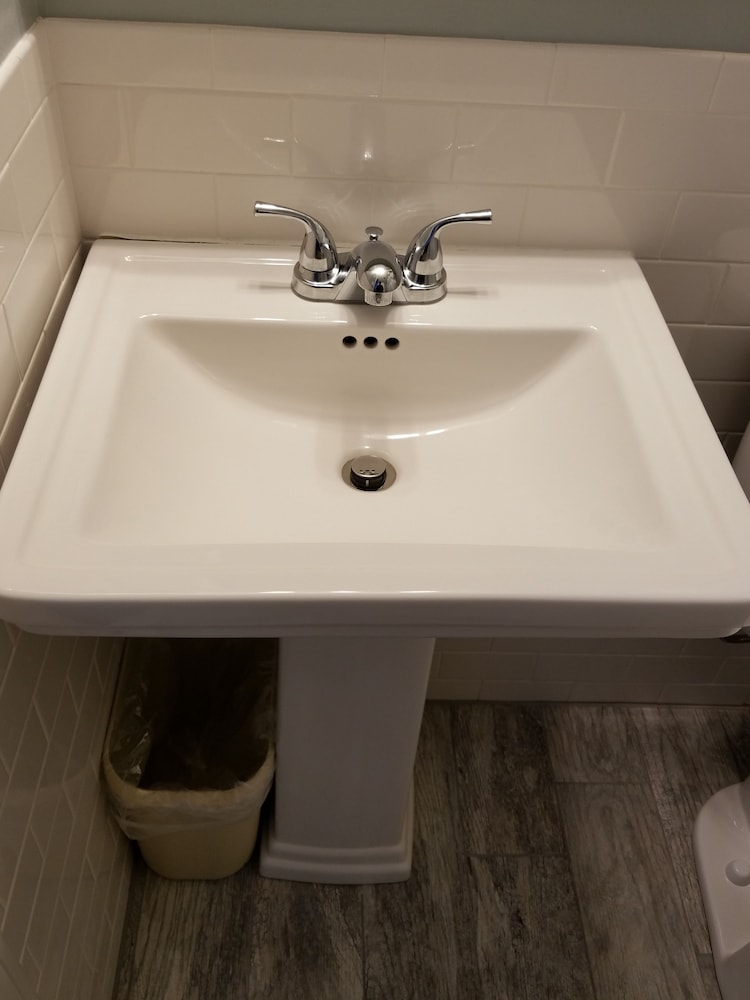 Hampton Village Inn - photo 26