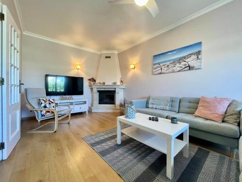 Casa Susanna — 4-Star Luxury Hotel in Armacao De Pera, Portugal