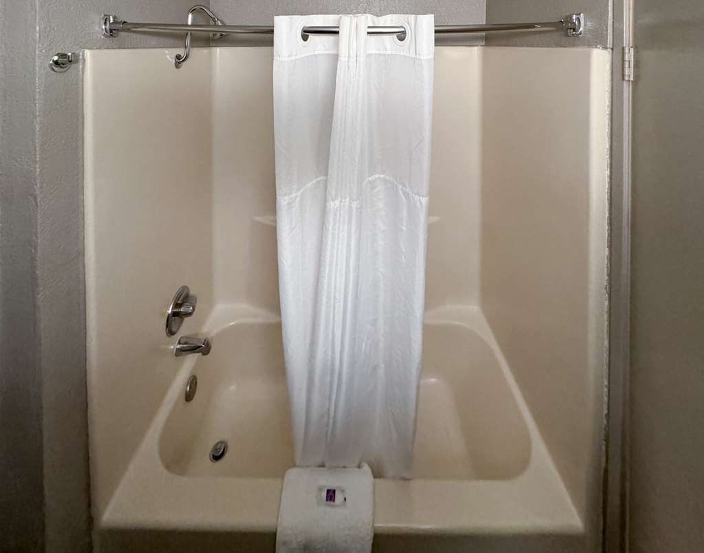 Motel 6 Glenview IL Chicago North - photo 13