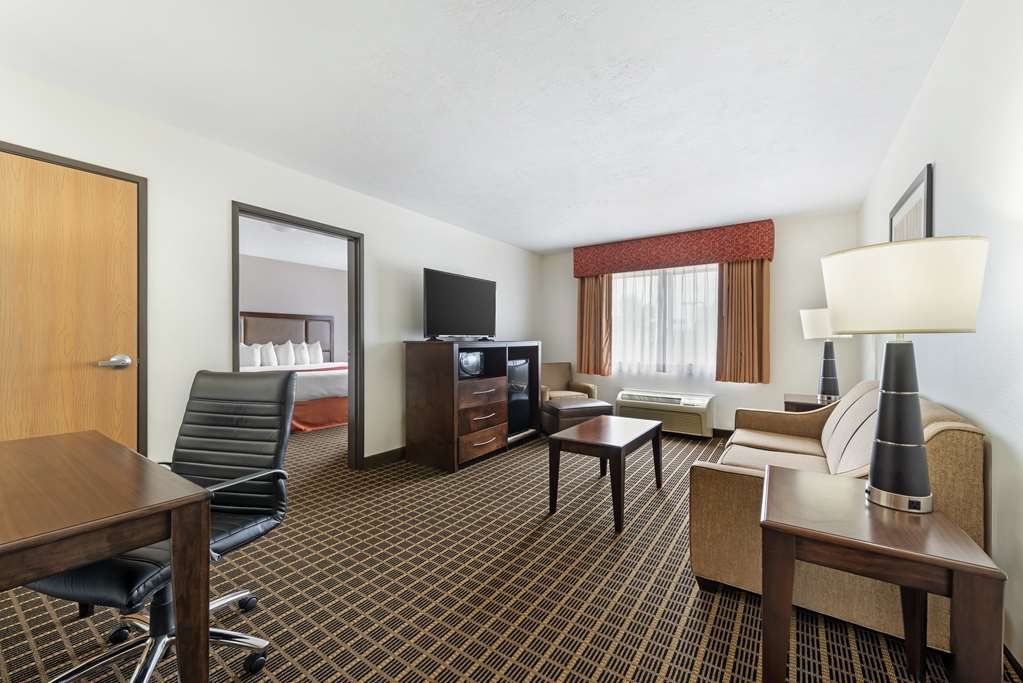 Best Western Plus Eagleridge Inn & Suites - photo 15