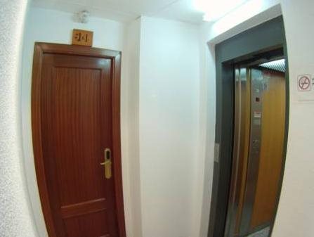 Hostal Restaurante Cornella — Cornella De Llobregat — photo 3