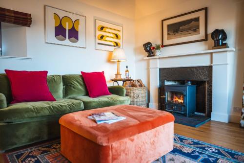 Kinkell Cottage - carbon neutral hotel in Dingwall